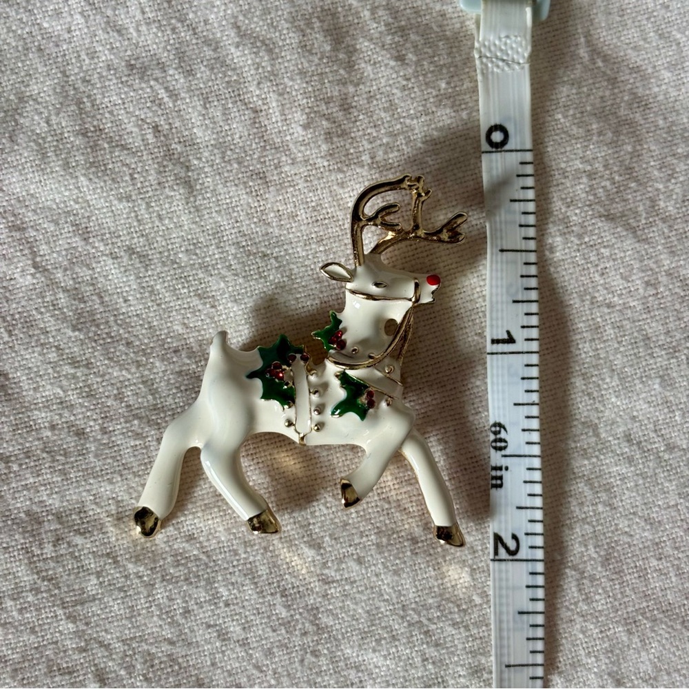 Vtg White Enamel Red Rhinestone Rudolph Red Nose Reindeer Christmas Brooch Pin - Picture 2 of 3